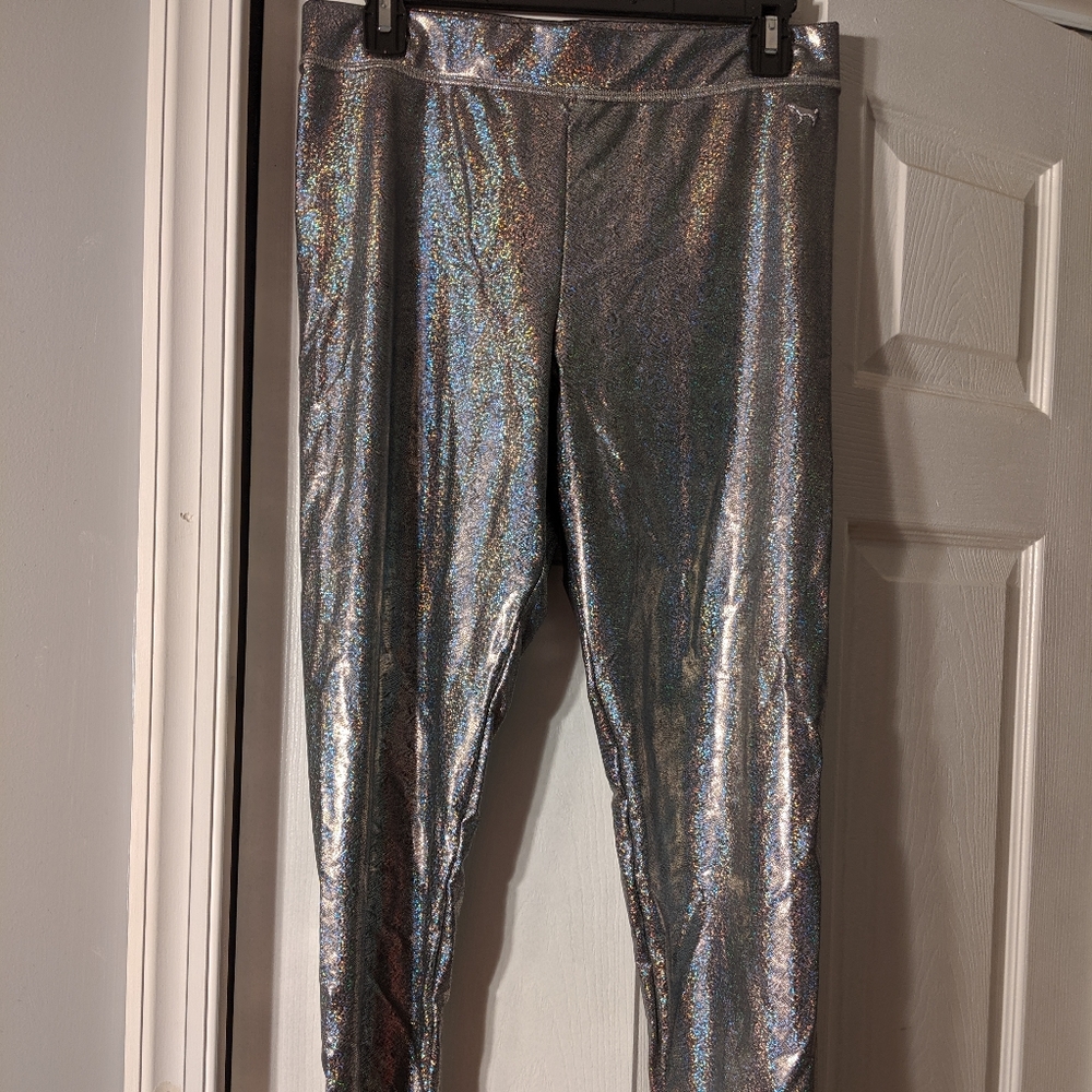 Holographic leggings